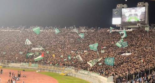 الرجاء يحسم ديربي كازابلانكا بثنائية ويواصل صدارة الدوري المغربي